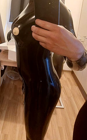 Finally Got My Rubberdoll Suit!!'