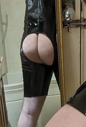 Any Room On Here For A Straight Shiny [M] Dom?? 😈🔥 Very Happy With My Purchases That Arrived Today 🔥'