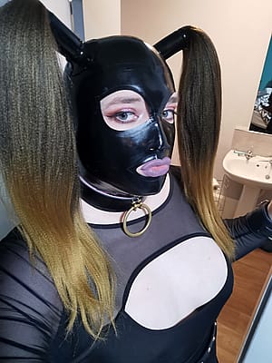 Trying Out My New Hood What Do You Think?'