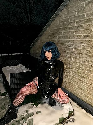 Latex & Fishnets 🖤'