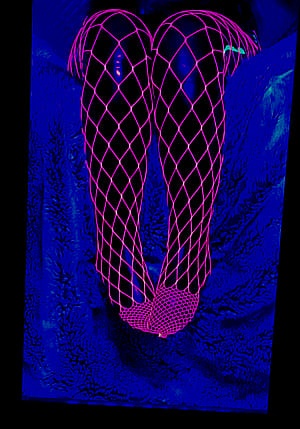 Some Halloween 🎃 UV Pink Fishnets And Black Latex'