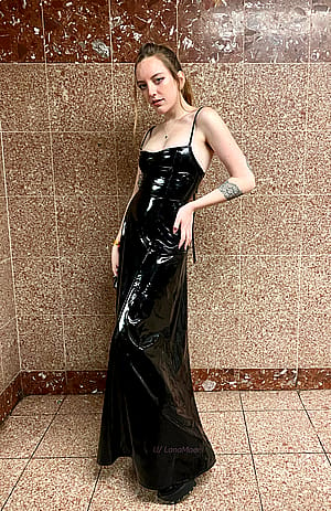 New Shiny Dress For NYE!💫🖤'